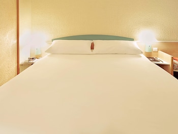 Standard Room, 2 Twin Beds