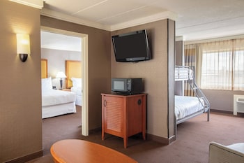 Deluxe Suite, 2 Bedrooms