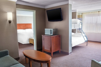Deluxe Suite, 2 Bedrooms