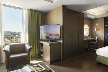 Suite (Acropolis View)