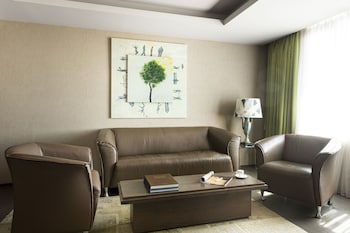 Suite (Acropolis View)