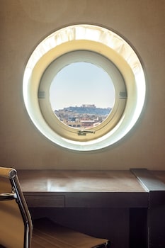 Suite (Acropolis View)