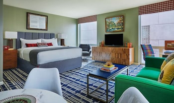 Suite (Camp Wandawega Suite)