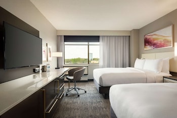 Room, 2 Queen Beds, Accessible (Hearing)