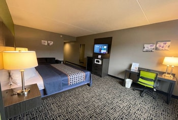 Suite, 1 King Bed, Non Smoking
