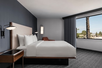 Suite, 1 Bedroom, Hearing Accessible (Accessible Bathtub)