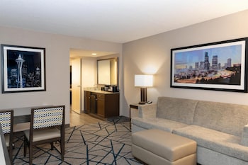 Room, 2 Queen Beds, Non Smoking