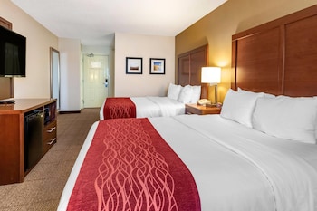 Standard Room, 2 Queen Beds, Non Smoking