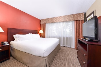 Standard Room, 1 King Bed, Accessible (Communications, Mobil, Roll-In Shower)