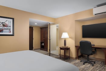 Deluxe Room, 2 Queen Beds, Non Smoking