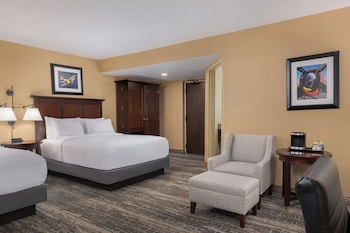 Deluxe Room, 2 Queen Beds, Non Smoking