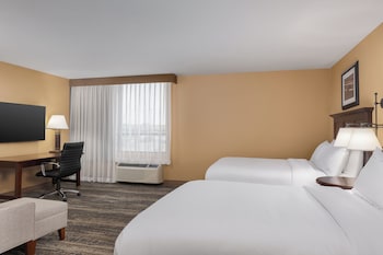 Deluxe Room, 2 Queen Beds, Non Smoking