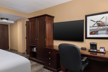 Room, 2 Queen Beds, Non Smoking