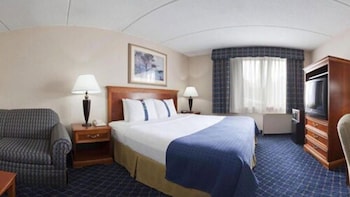 Standard Room, 1 King Bed, Non Smoking