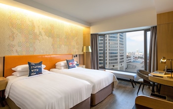 Deluxe Room, 2 Twin Beds (Club)