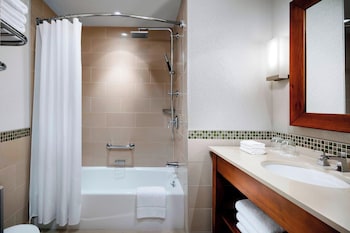 Premium Room, 2 Double Beds, Marina View
