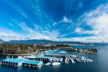 Suite, 2 Bedrooms, Mountain View