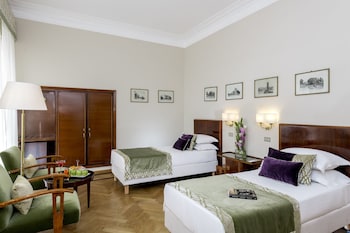Classic Double or Twin Room