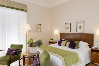 Classic Double or Twin Room