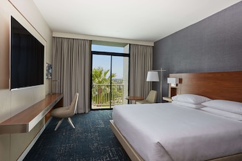 Deluxe Room, 1 King Bed