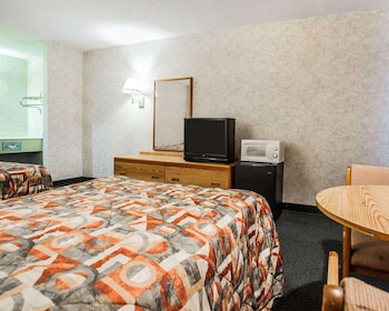 Double Room, 2 Double Beds, Non Smoking