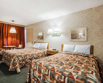 Double Room, 2 Double Beds, Smoking