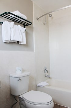 Standard Room, 2 Queen Beds