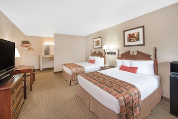 Standard Room, 2 Queen Beds