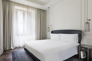 Suite, 1 Bedroom (Via Veneto View)