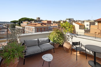 Suite, 1 Bedroom, Balcony