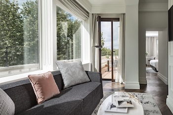 Suite, 1 Bedroom, Balcony