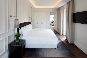 Suite, 1 Bedroom, Balcony (Via Veneto View)