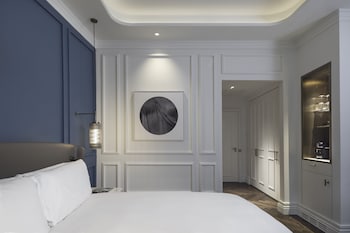 Premium Room, 1 King Bed (Cityside)