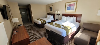 Suite, Multiple Beds, Non Smoking