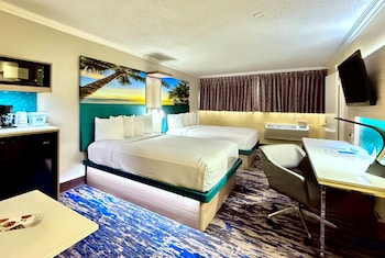 Suite, 1 Bedroom, Non Smoking, Patio