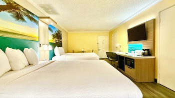 Room, 2 Queen Beds, Accessible, Non Smoking