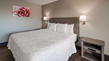 Standard Room, 1 King Bed, Accessible, Non Smoking