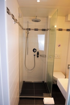 Family Room, 2 Bedrooms, Non Smoking, 2 Bathrooms