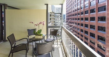Premium Room, 1 King Bed, Balcony