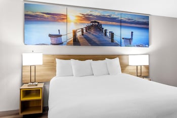 Room, 1 King Bed, Non Smoking