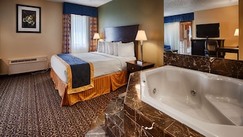Suite, 1 King Bed, Non Smoking, Jetted Tub