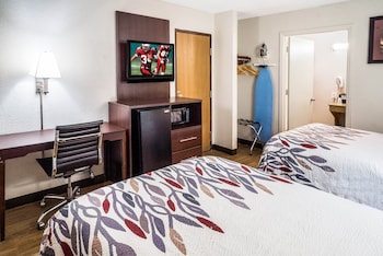 Deluxe Room, 2 Double Beds, Accessible (Smoke Free)