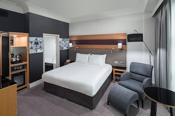 Premium Room, 1 King Bed, Club Lounge Access