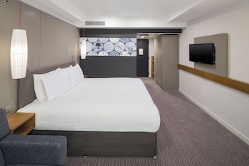 Premium Room, 1 King Bed with Sofa bed (Super King)
