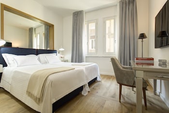 Design Suite, River View