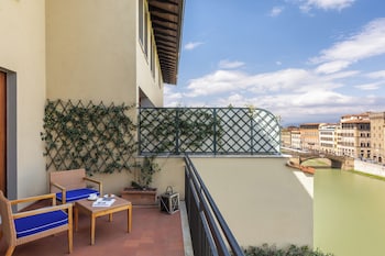Executive Double Room, Terrace, River View