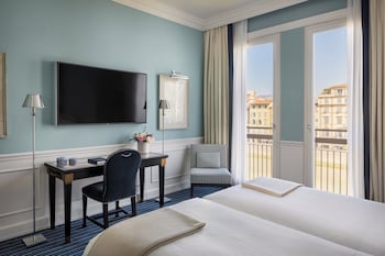 Premium Room, River View
