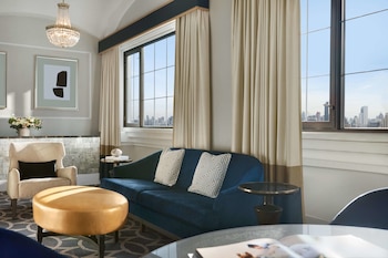 Fairmont Gold, Executive Suite, 1 King Bed