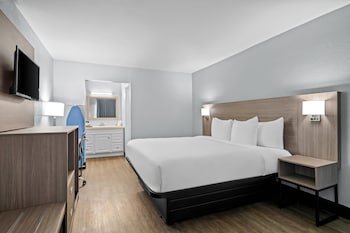 Standard Room, 1 King Bed, Non Smoking