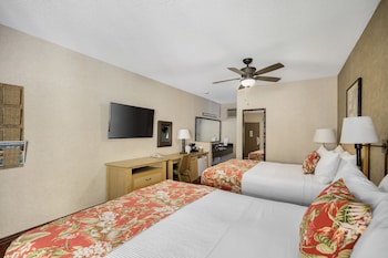 Deluxe Room, 2 Queen Beds